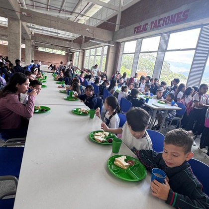 Foto 2 de la noticia: El Restaurante Escolar Recibe a los mas pequeños, ¡BIENVENIDOS!